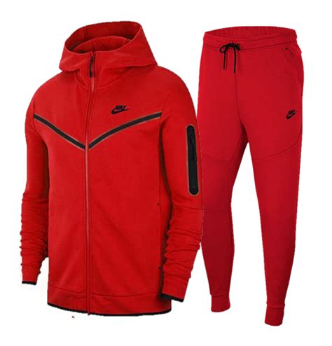 nike tech fleece rood|nike tech fleece shorts.